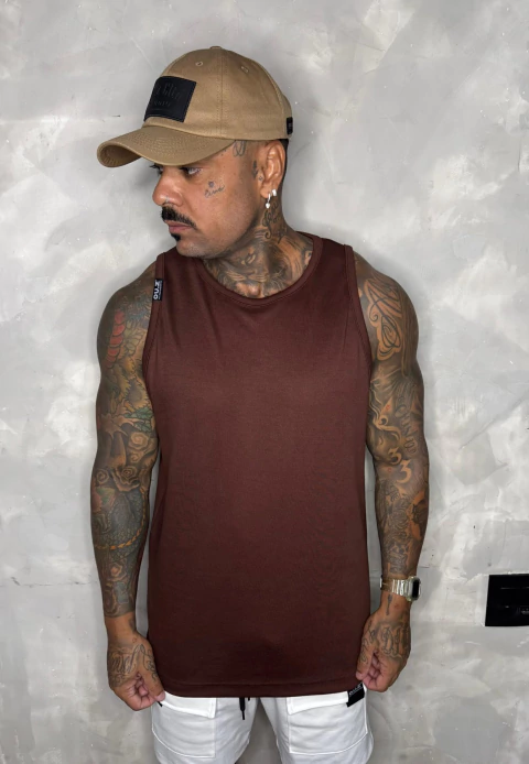 Regata Oversized Basic -Marrom