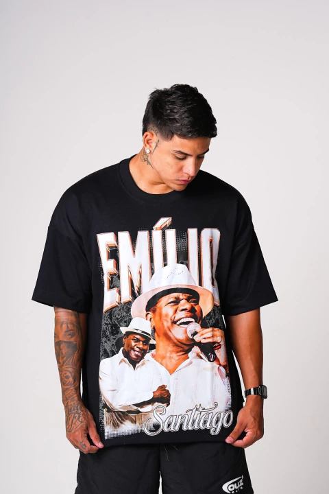 Camiseta Oversized Emilio Santiago - Preto