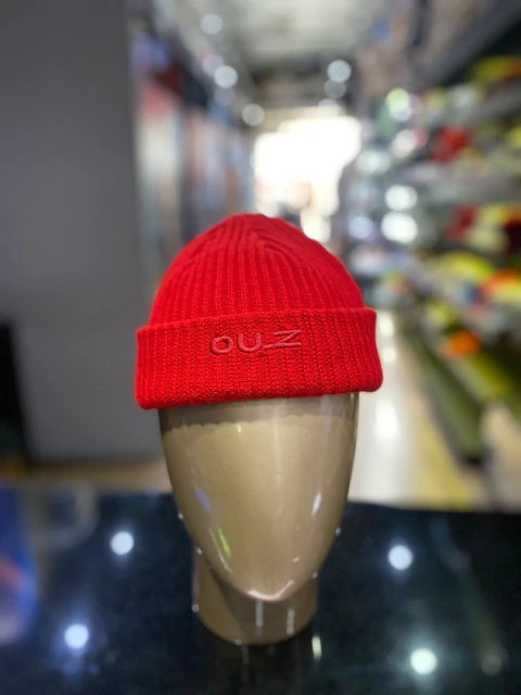 Gorro Logo Red