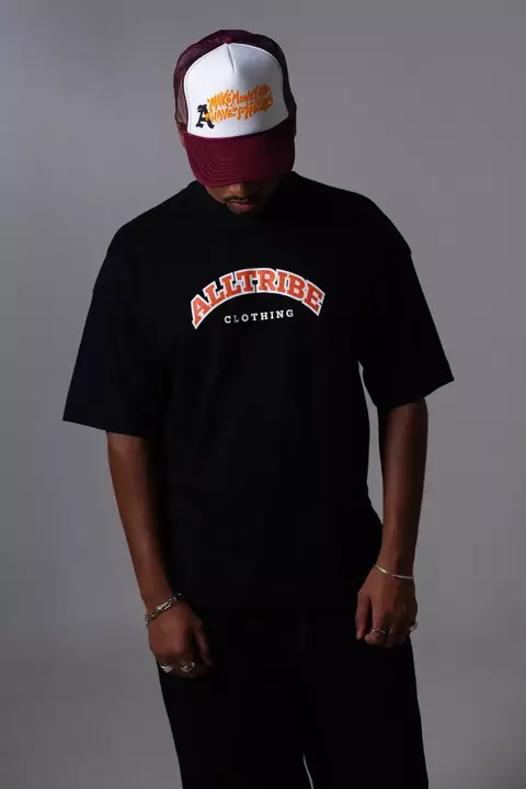Camiseta T-Shirt Over Strip - Preto