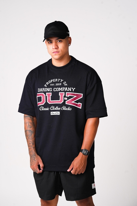 Camiseta Old Over Classic Clothers - Preto