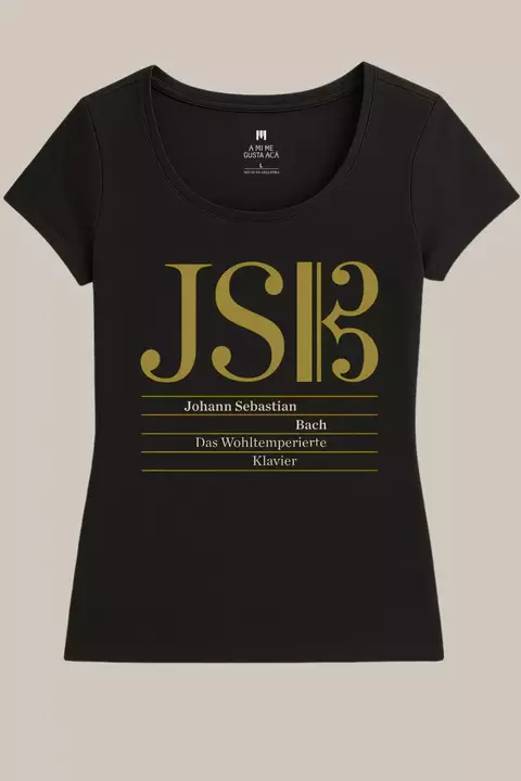 Remera negra de mujer con diseño dorado homenaje a Johann Sebastian Bach con las letras JSB y texto en alemán