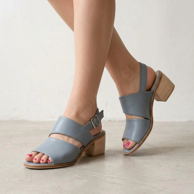 Cazzu Gris