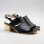 Sandalias de cuero color negro. Modelo Cazzu de Las Boleras.