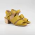 Sandalias de cuero taco bajo color mostaza. Modelo Ines de Las Boleras.