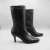 Botas medias de cuero color negro. Modelo Lele de Las Boleras.