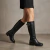 Botas altas de cuero color negro. Modelo Renata de Las Boleras.