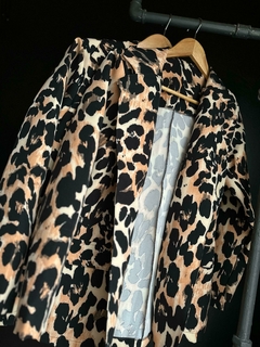 BLAZER BORA BORA ANIMAL PRINT GRANDE - comprar online