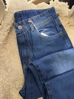 JEAN STRIVEN BADAN RECTO AZUL LOCALIZADO - comprar online