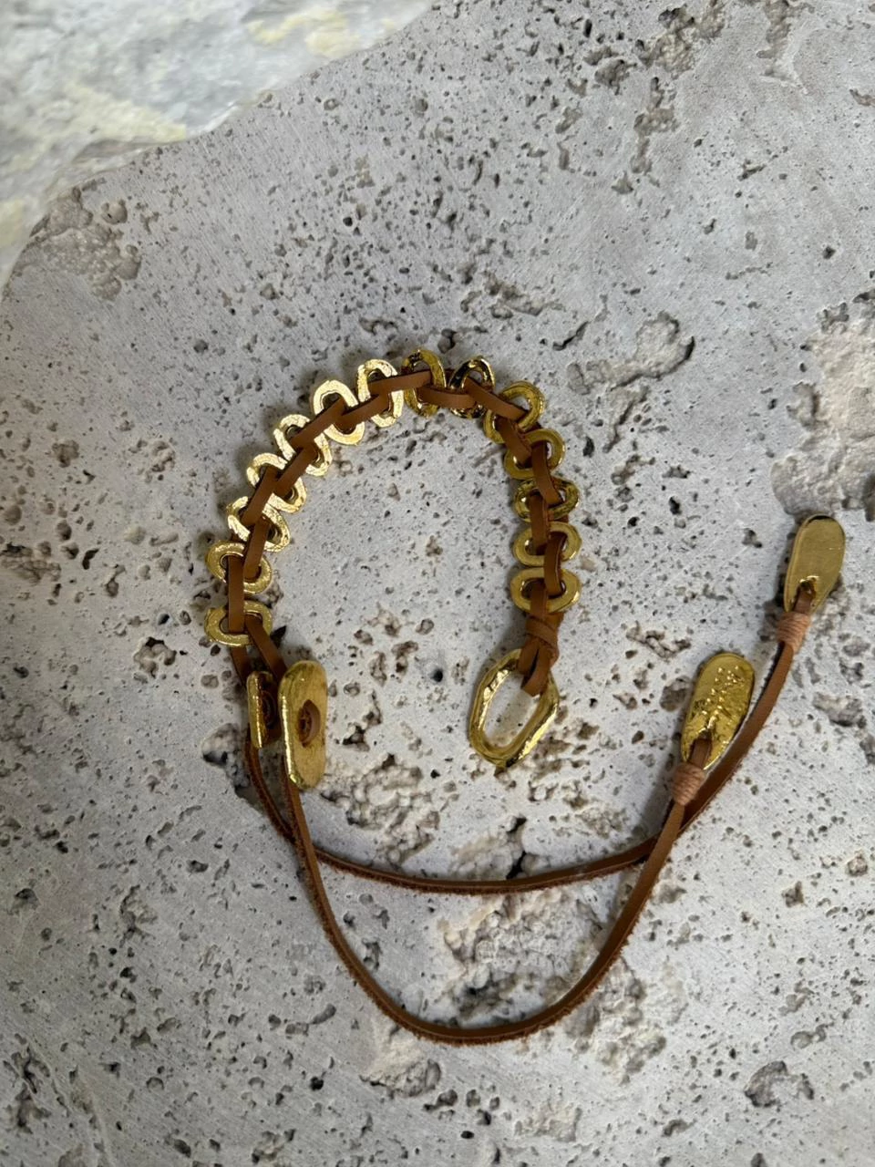 Pulsera cedrón dorada
