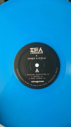 IFÁ Afrobeat + Okwei V. Odili - EP 12" Colorido Novo - Microgrooves - comprar online