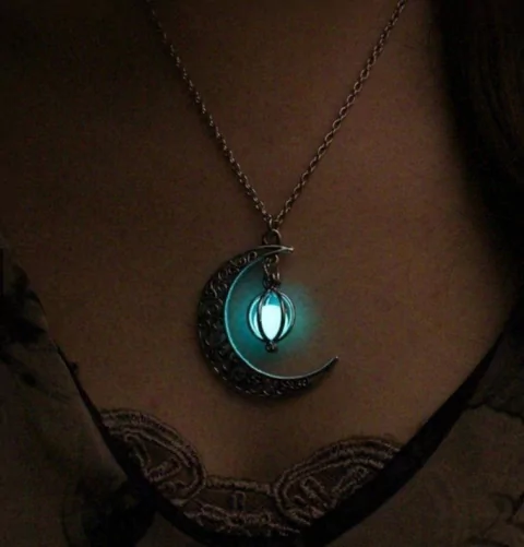 Collar media Luna - comprar en línea