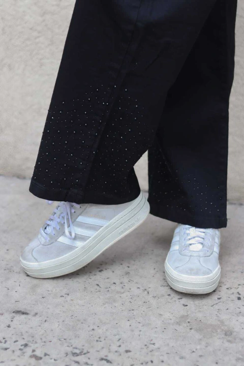 Wide leg negro con Strass