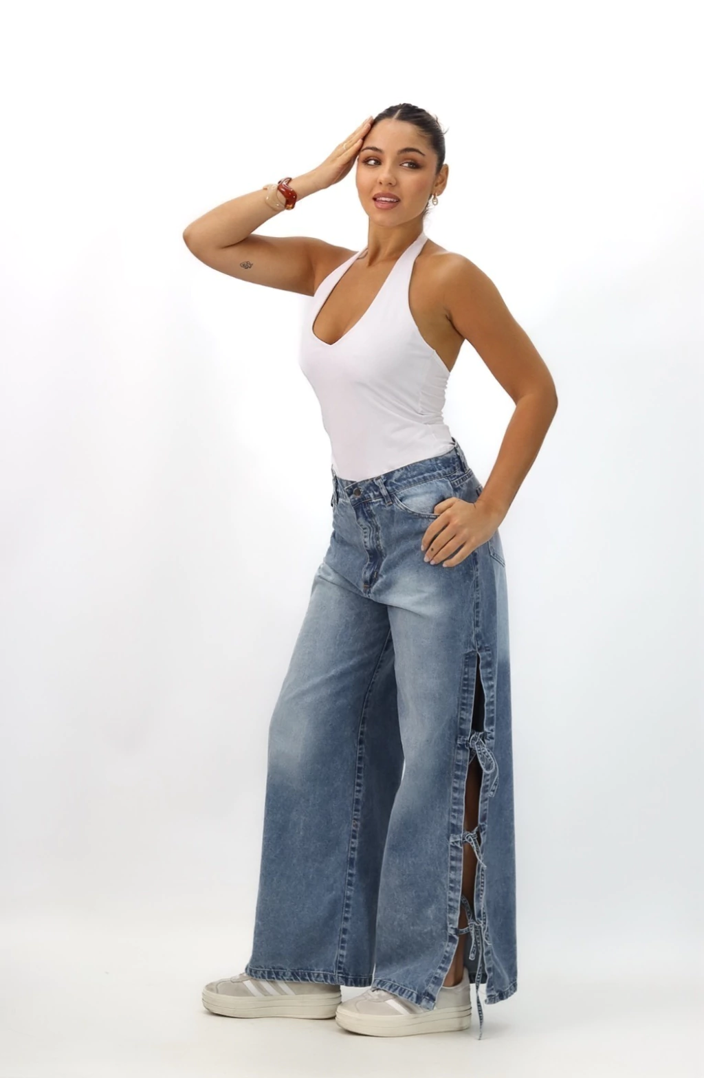 Wide leg tiritas