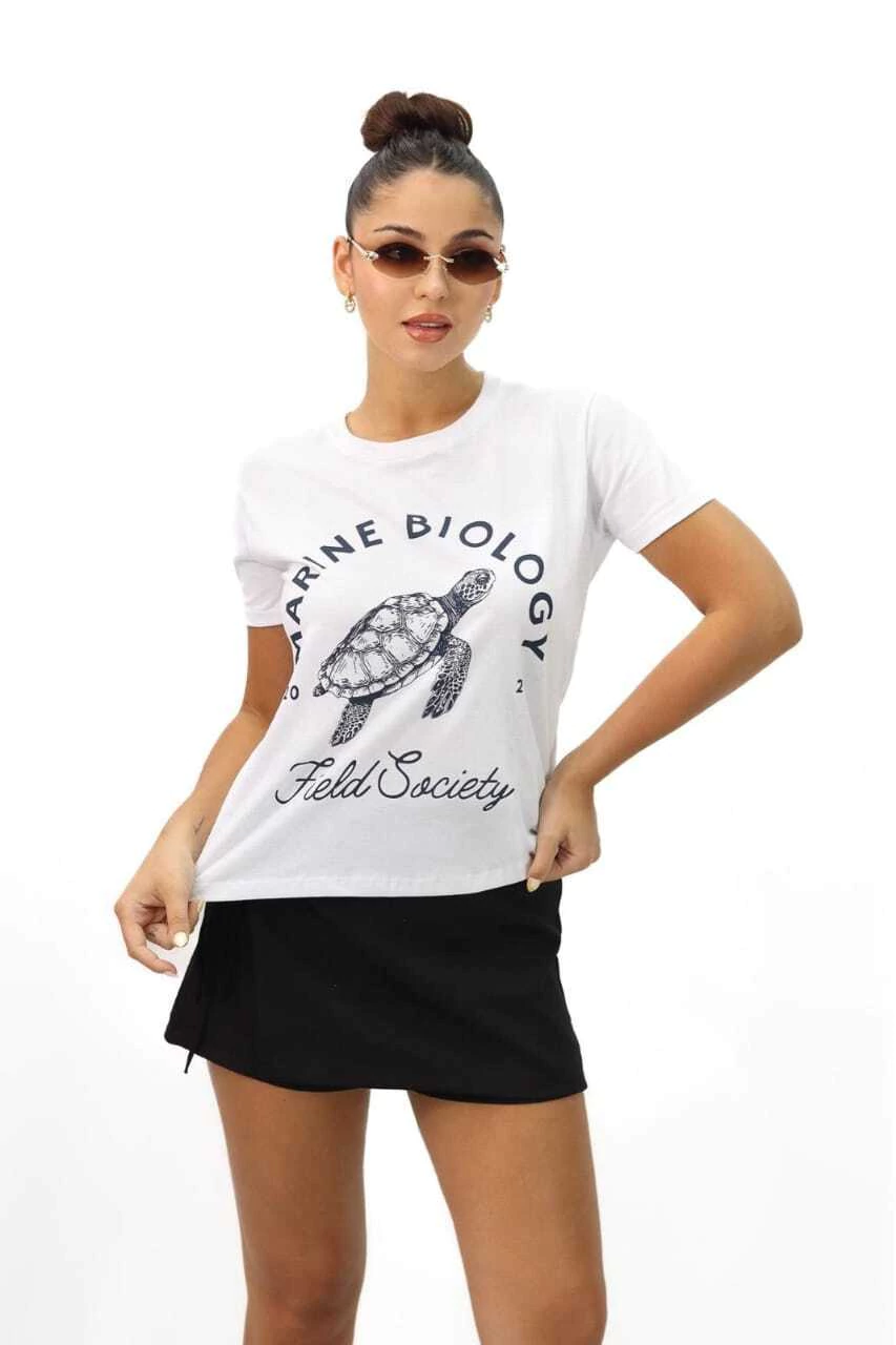 Remera tortuga de algodón