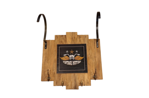 Suporte de Capacete em Madeira - Mod. 13 - comprar online