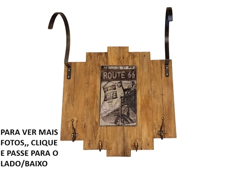 Suporte de Capacete em Madeira - Mod. 08 - comprar online