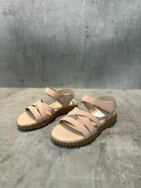SANDALIA NUDE TIRAS .7977