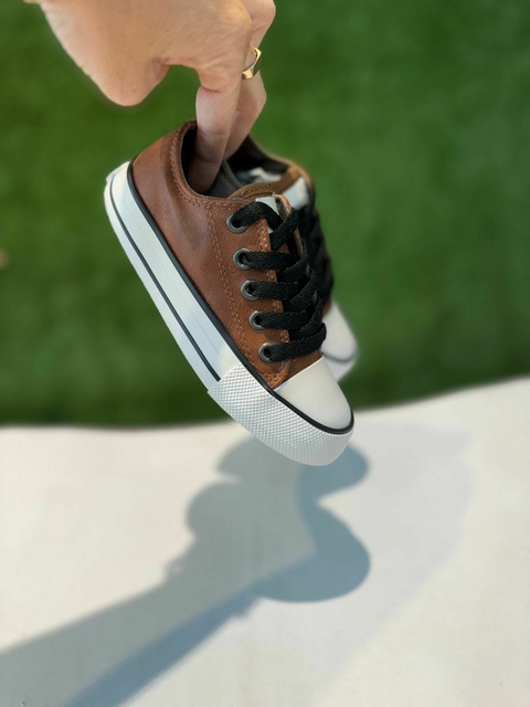 ZAPATILLA MARRON SUELA 8209 8279