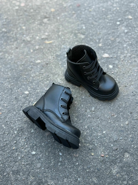 BORCEGO NEGRO CLASICO 8227
