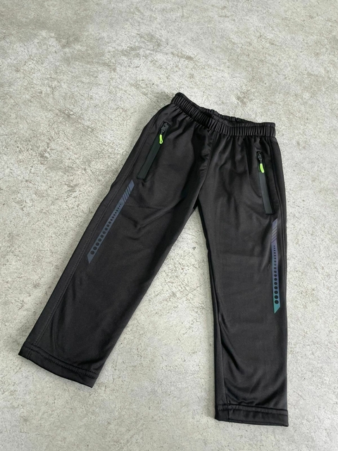 PANTALON DEPORTIVO CON FRIZA INVISIBLE 3857