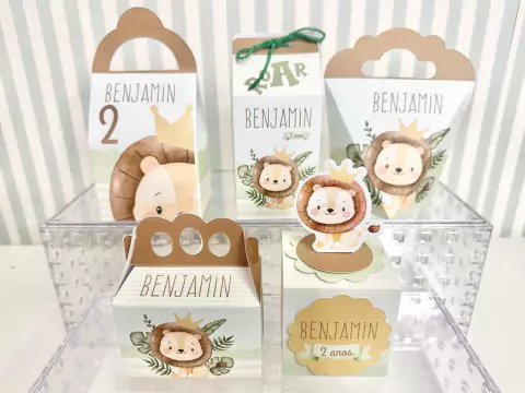 20 Personalizados Tema Caminhões - (cópia)