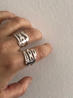 Imagen de Anillo Nombre Calado en Plata