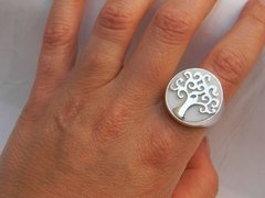 Anillo Arbol de La Vida en Plata y Nacar