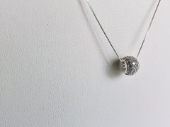 Colgante Dona Con Piedras Brillantes en Plata - comprar online