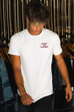 REMERA RESISTANCE (JORERES) - comprar online