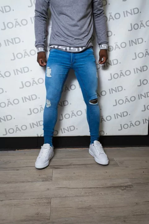 JEAN CARACAS (VOJECAR)