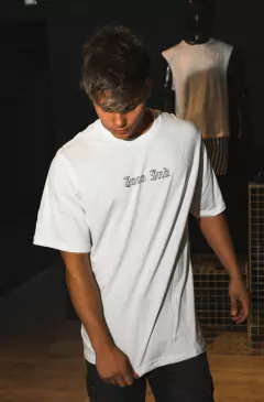 REMERA OVER SACRIFICE (JORESAC) - comprar online