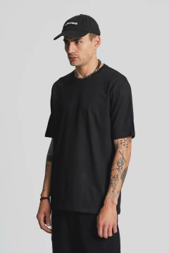 REMERA BASICA (HUORELIS)