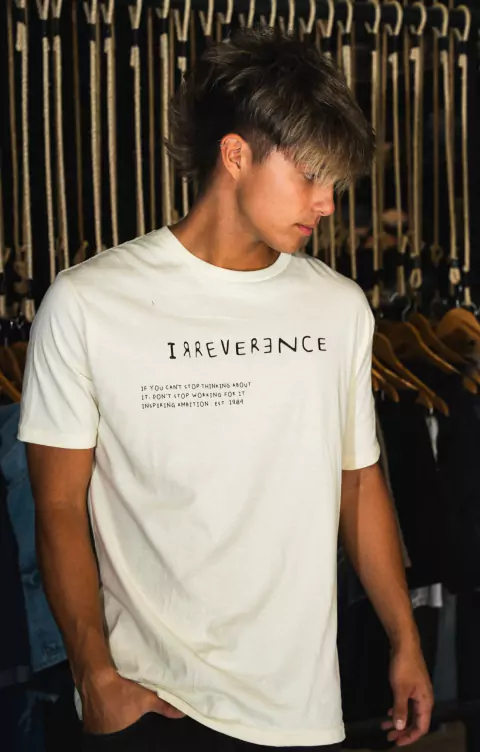 REMERA IRREVERENCE (FAREIRR)