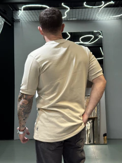 REMERA GAMUZADA (TOREGA) en internet