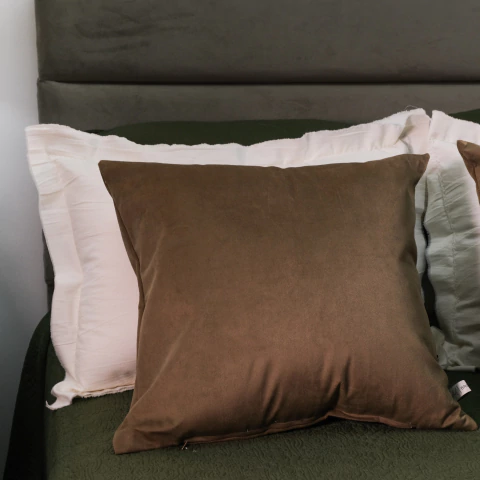 Almohadón Harry Visón 45x45 cm