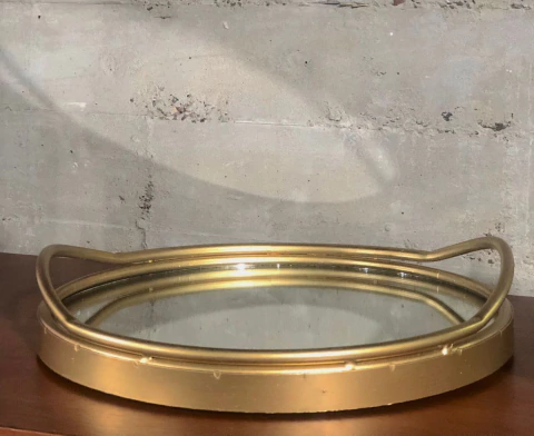 Bandeja espejada Máxima circular dorada chica - comprar online