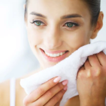 Toalla de rostro blanca - comprar online