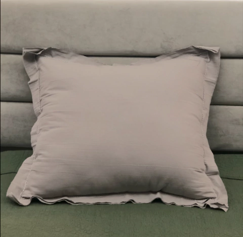 Almohadón Emma beige 65x75 cm