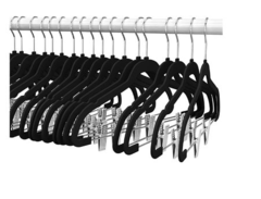 Perchas Adulto terciopelo con broche negra - comprar online