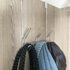 Perchero de 3 ganchos para puerta - comprar online