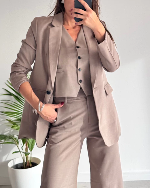 CHALECO SASTRERO LIMBO - comprar online