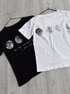 REMERA TO THE MOON - comprar online