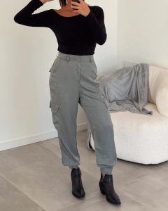 PANTALON CARGO DE SATEN LADY - comprar online