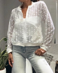 CAMPERA DE BRODERIE NATALY