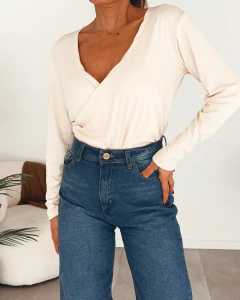 REMERA CRUZADA LALI - Sor Juana