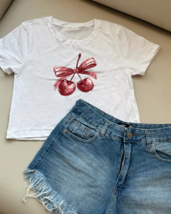 REMERA BABY TEE CERE - comprar online