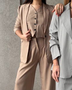 CHALECO SASTRERO ABIGAIL - comprar online
