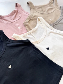 MUSCULOSA CUTE en internet