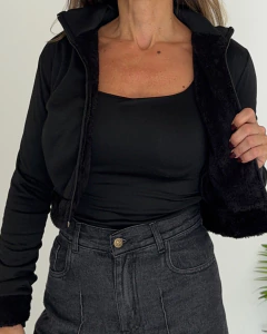 CAMPERA CROP LORENZO en internet